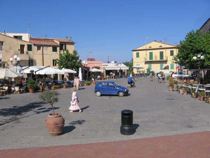 Piazza Giuseppe Verdi in Capoliveri auf Elba